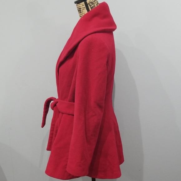 Beautiful Kristen Blake tie coat! - Picture 2 of 8